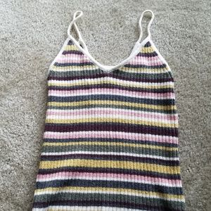 American Eagle crop top